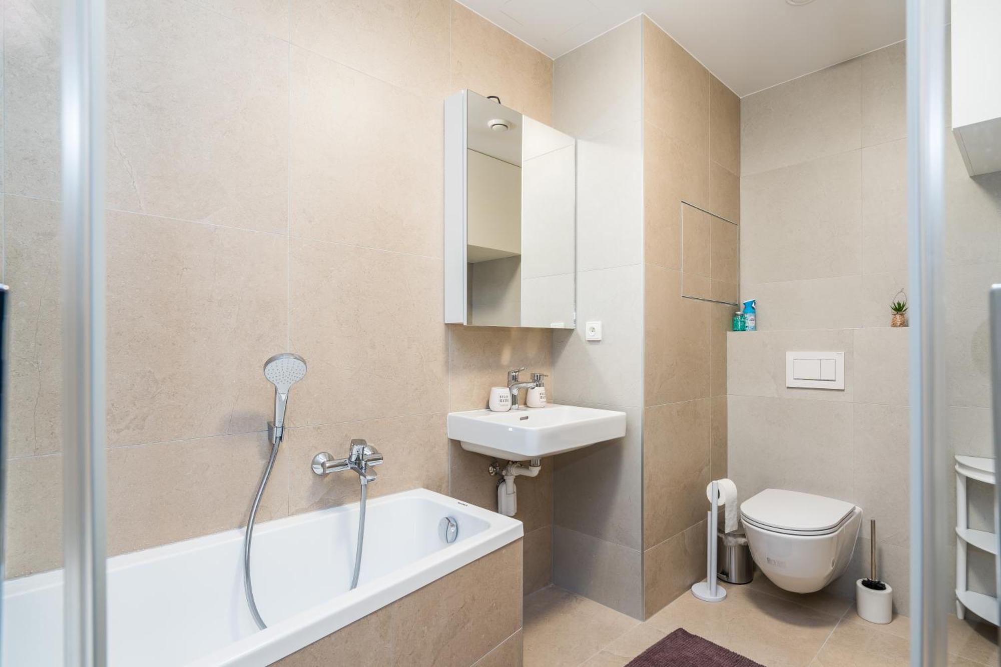 Perla Hradce 401 Daire Hradec Králové Dış mekan fotoğraf