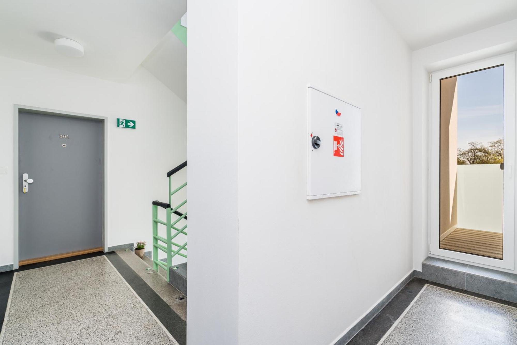 Perla Hradce 401 Daire Hradec Králové Dış mekan fotoğraf